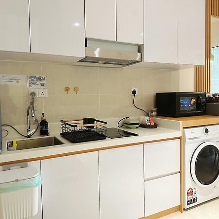 Cityview Studio Apartment At Kota Kinabalu City Centre Exteriör bild